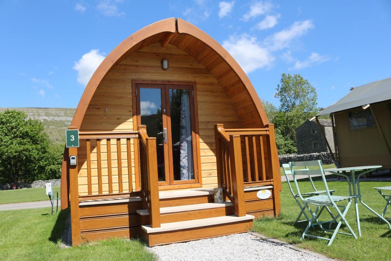 Littondale Country & Leisure Park Villa Skipton Exterior photo